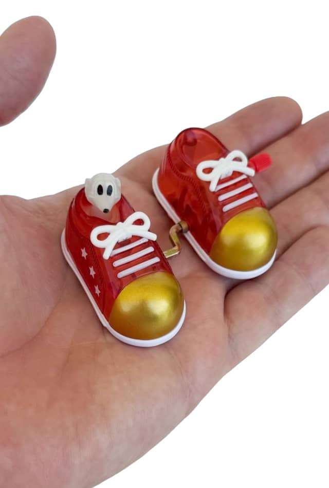 Raffi Mouse In Red Walking Shoes Windup